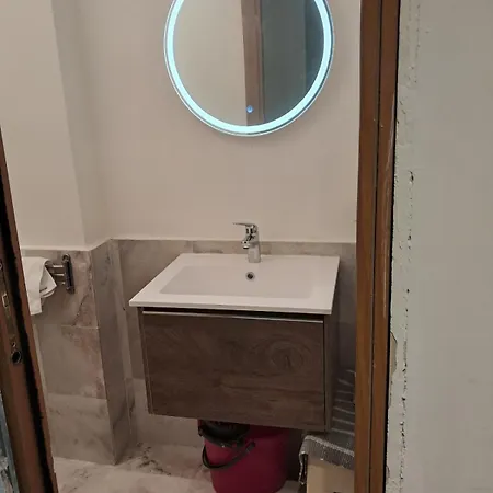 Vaticano In * רומא